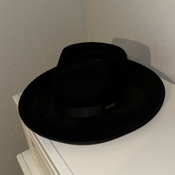 Gigi Pip Monroe Hats - Picture 4 of 4